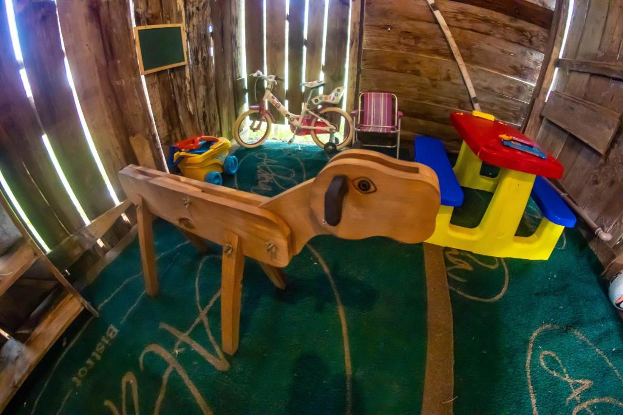 Villa Park Chales - A Sua Fazendinha Ao Lado Do Beto Carrero ペーニャ エクステリア 写真