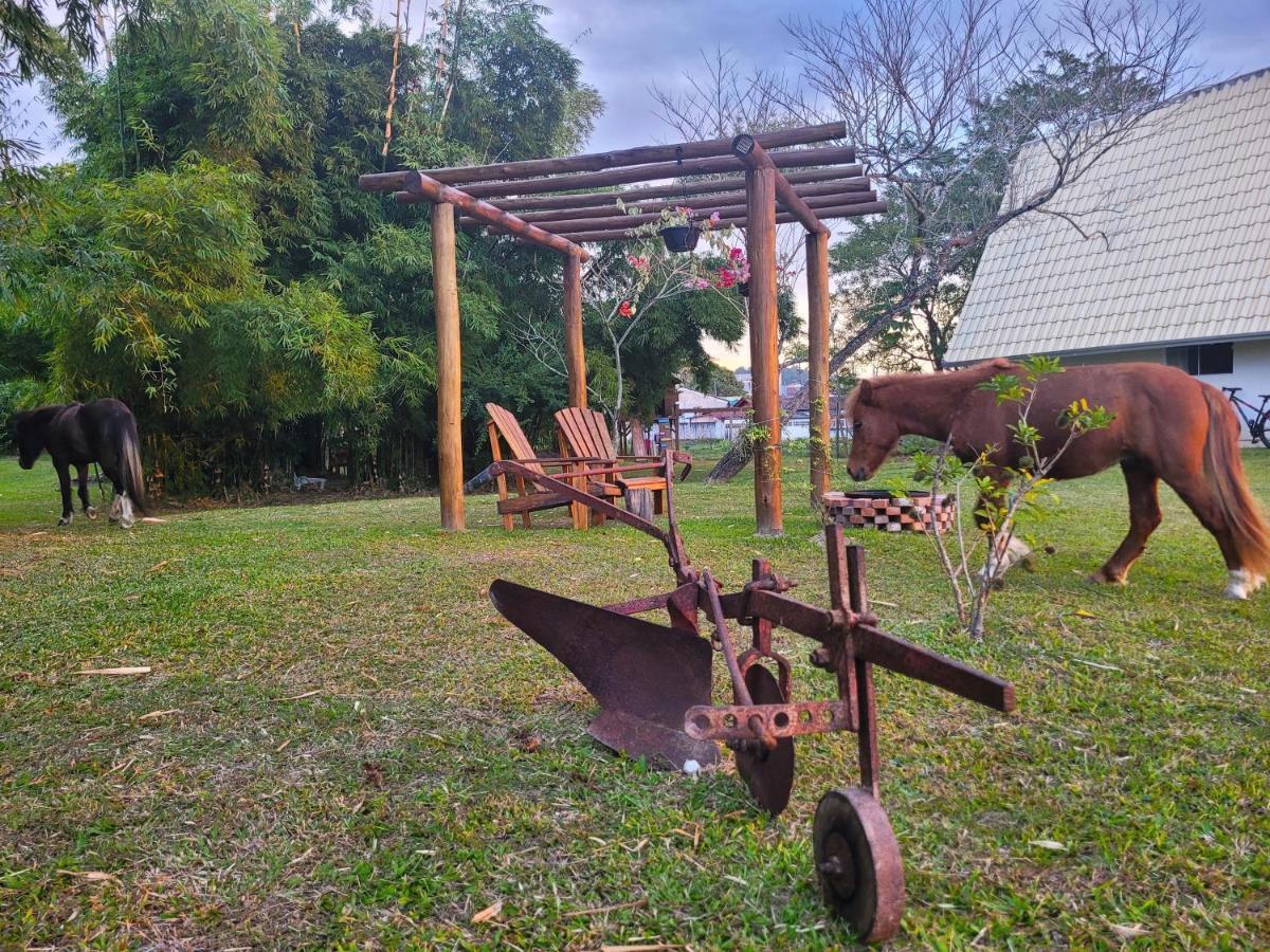 Villa Park Chales - A Sua Fazendinha Ao Lado Do Beto Carrero ペーニャ エクステリア 写真