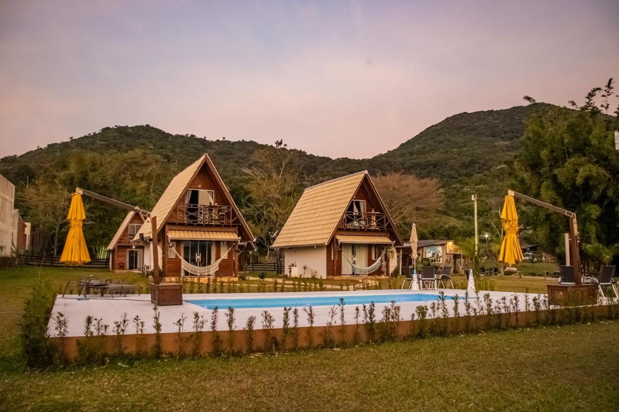 Villa Park Chales - A Sua Fazendinha Ao Lado Do Beto Carrero ペーニャ エクステリア 写真